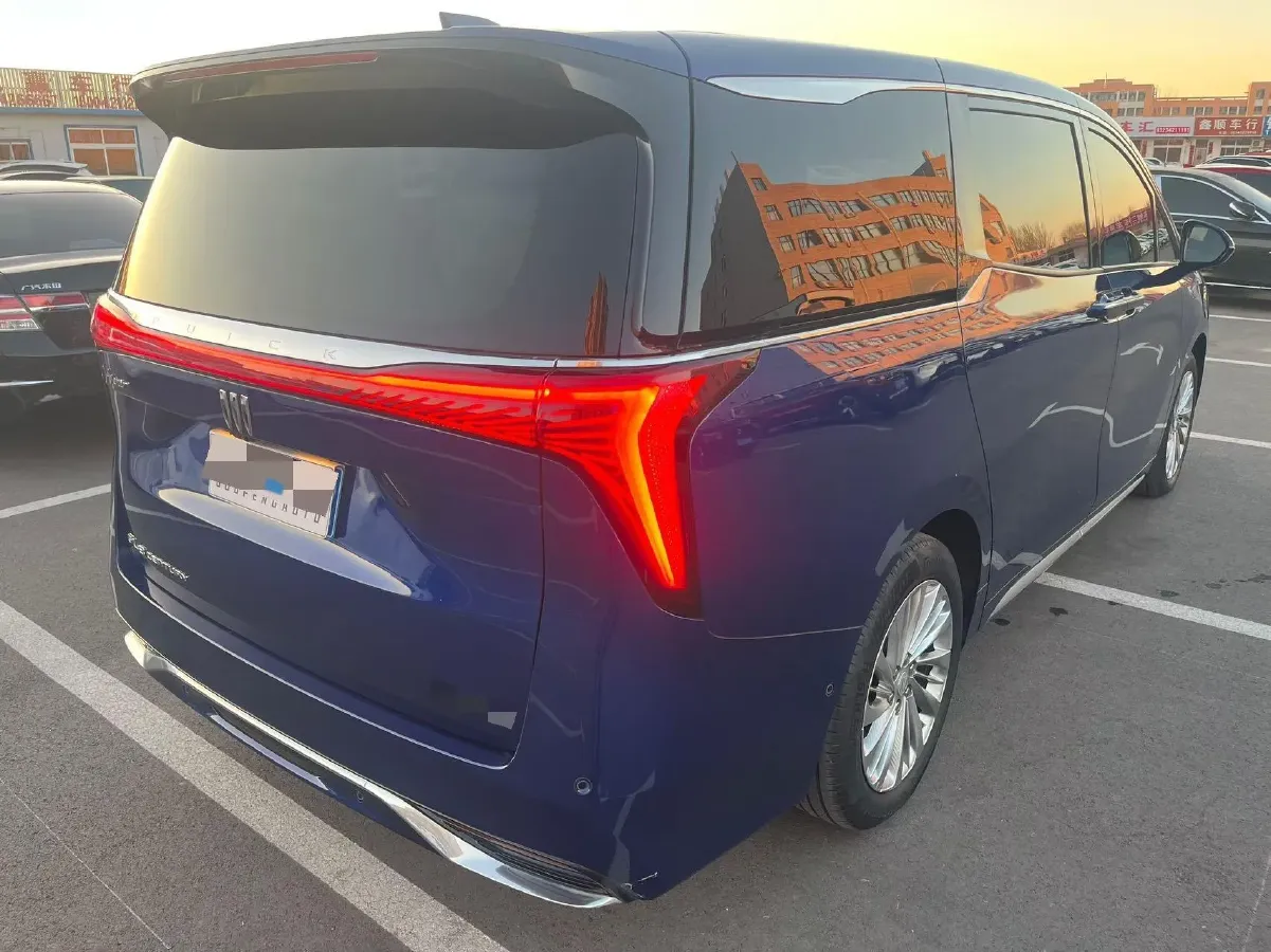 2023 Buick Century 2.0T 237HP L4 9AT,autocango,china used car exporter,china ev exporter,chinese used car exporter,chinese used ev exporter