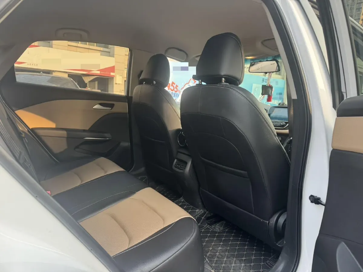 2022 Chevrolet Monza 1.5L 113HP L4 6AT,autocango,china used car exporter,china ev exporter,chinese used car exporter,chinese used ev exporter