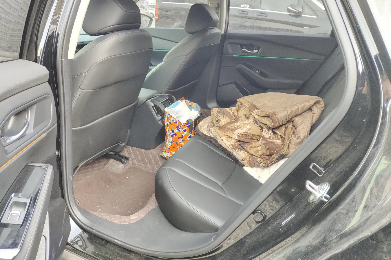 2025 Honda Accord 1.5T 192HP L4 CVT,autocango,china used car exporter,china ev exporter,chinese used car exporter,chinese used ev exporter