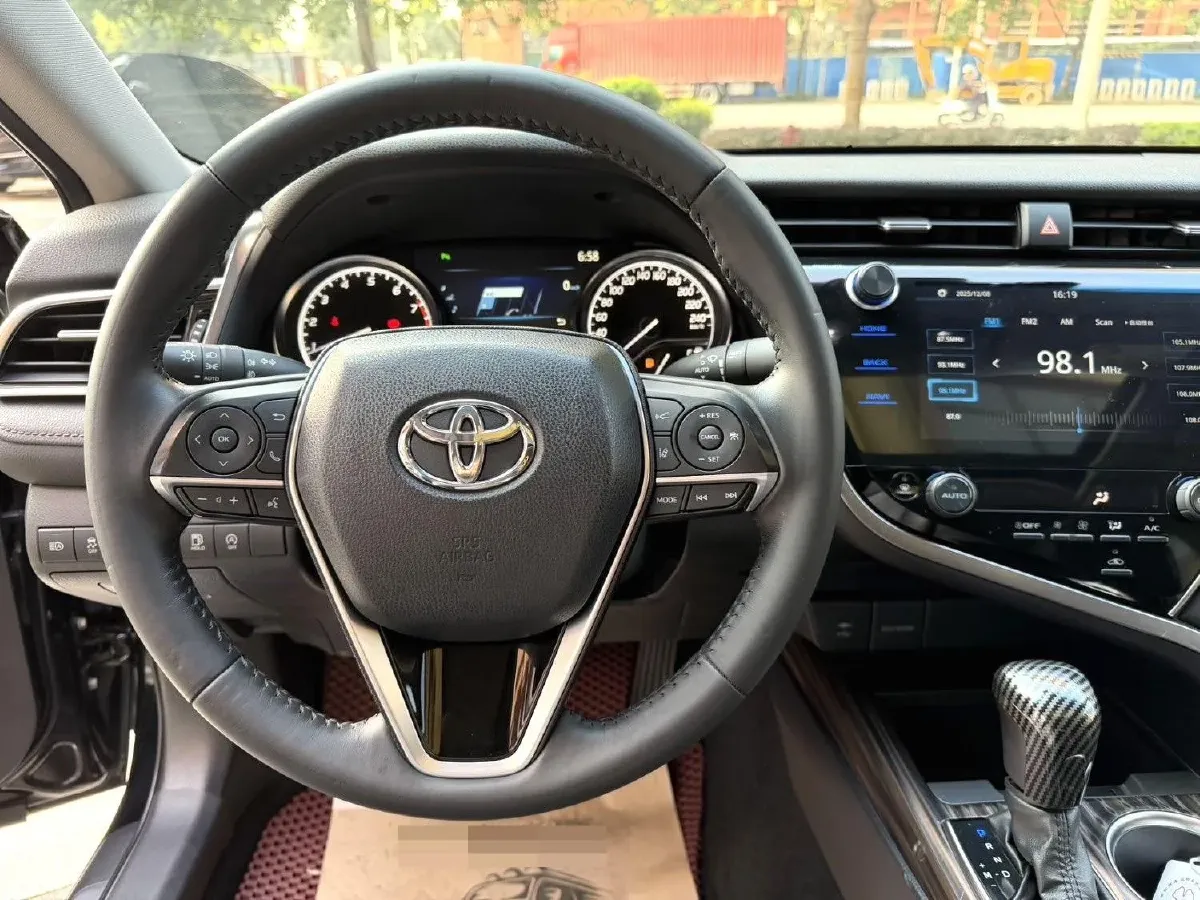 2019 Toyota Camry 2.0L 178HP L4 CVT,autocango,china used car exporter,china ev exporter,chinese used car exporter,chinese used ev exporter
