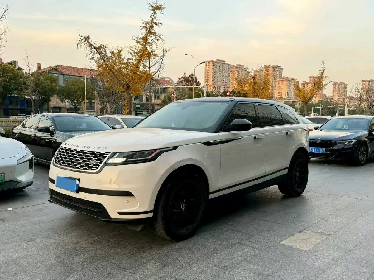 2020 Land Rover Range Rover Velar 2.0T 250HP L4 8AT