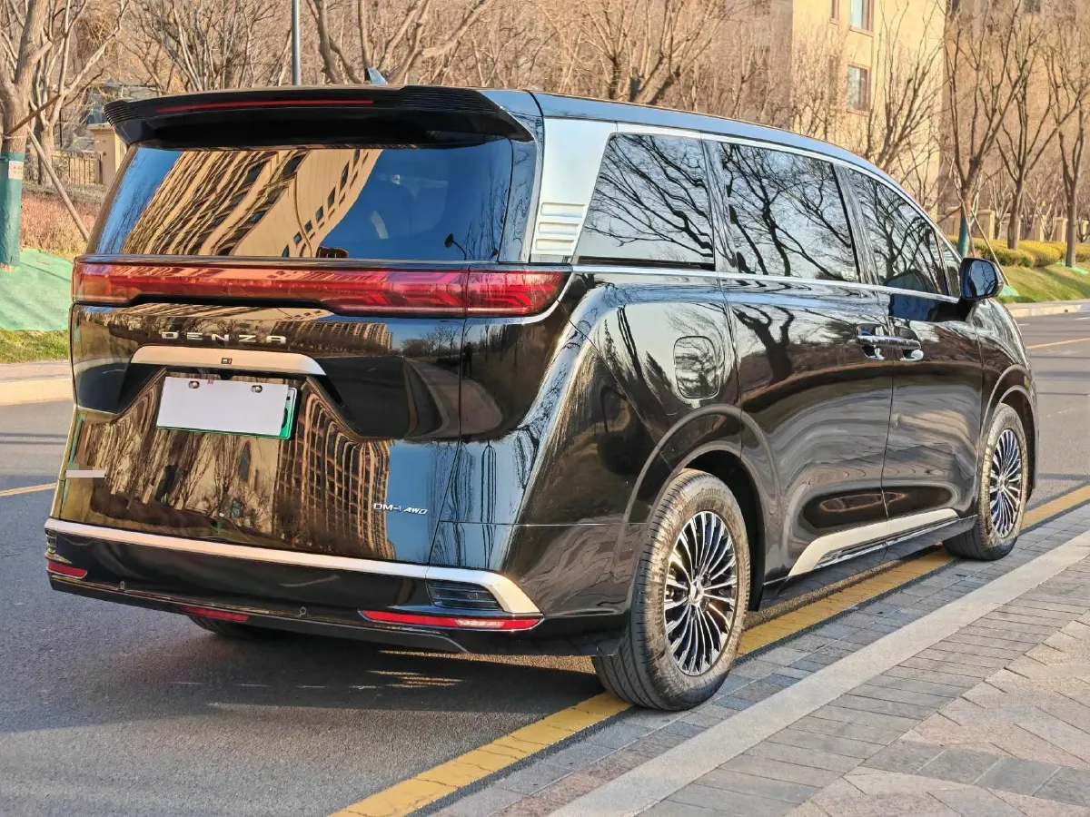 2024 Denza D9 1.5T 139HP L4 E-CVT PHEV 40KWH,autocango,china used car exporter,china ev exporter,chinese used car exporter,chinese used ev exporter