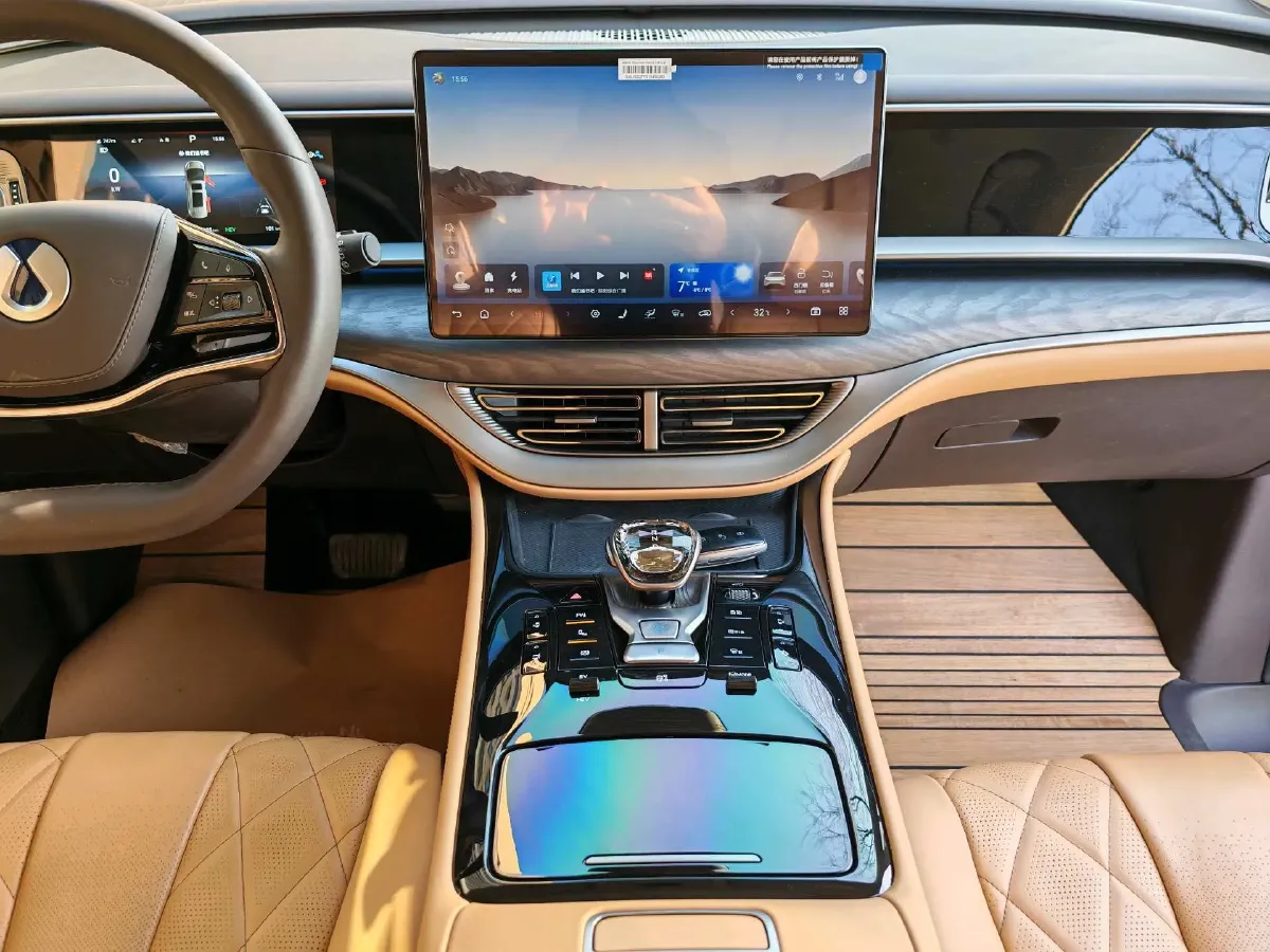 2024 Denza D9 1.5T 139HP L4 E-CVT PHEV 40KWH,autocango,china used car exporter,china ev exporter,chinese used car exporter,chinese used ev exporter