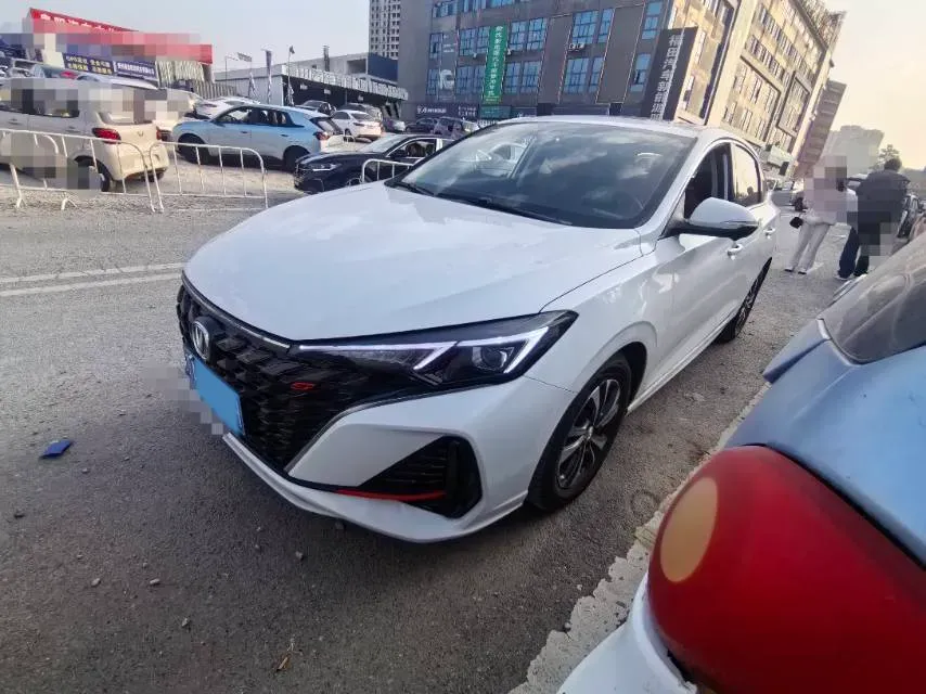 2025 ChangAn Eado 1.4T 160HP L4 7DCT,autocango,china used car exporter,china ev exporter,chinese used car exporter,chinese used ev exporter