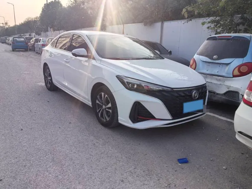 2025 ChangAn Eado 1.4T 160HP L4 7DCT,autocango,china used car exporter,china ev exporter,chinese used car exporter,chinese used ev exporter