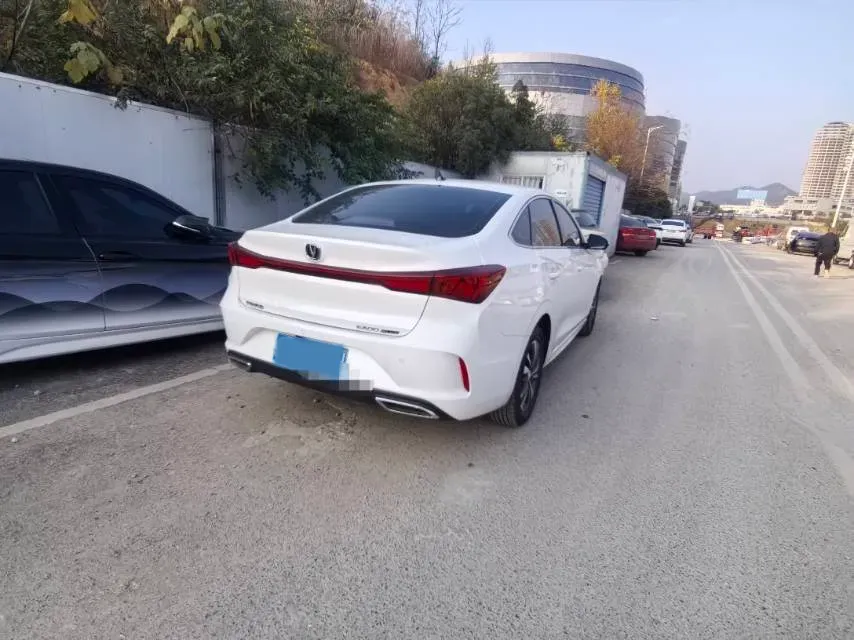 2025 ChangAn Eado 1.4T 160HP L4 7DCT,autocango,china used car exporter,china ev exporter,chinese used car exporter,chinese used ev exporter