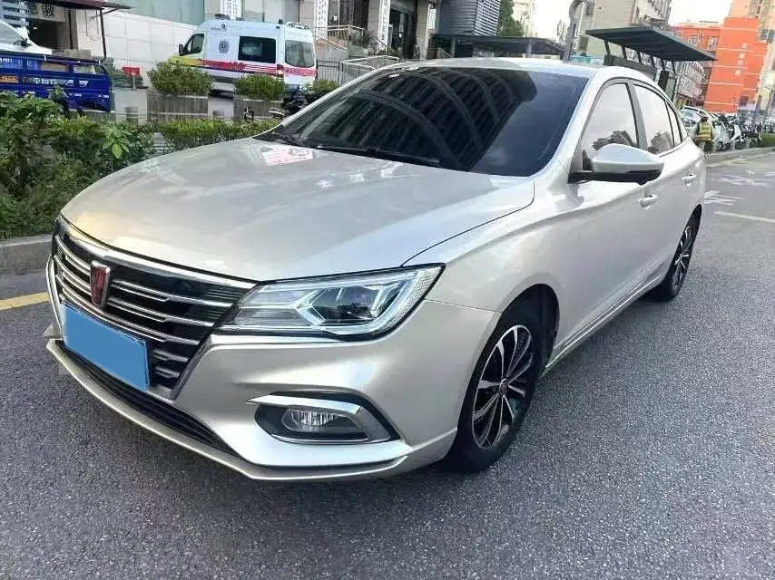 2020 Roewe i5 1.5L 120HP L4 CVT
