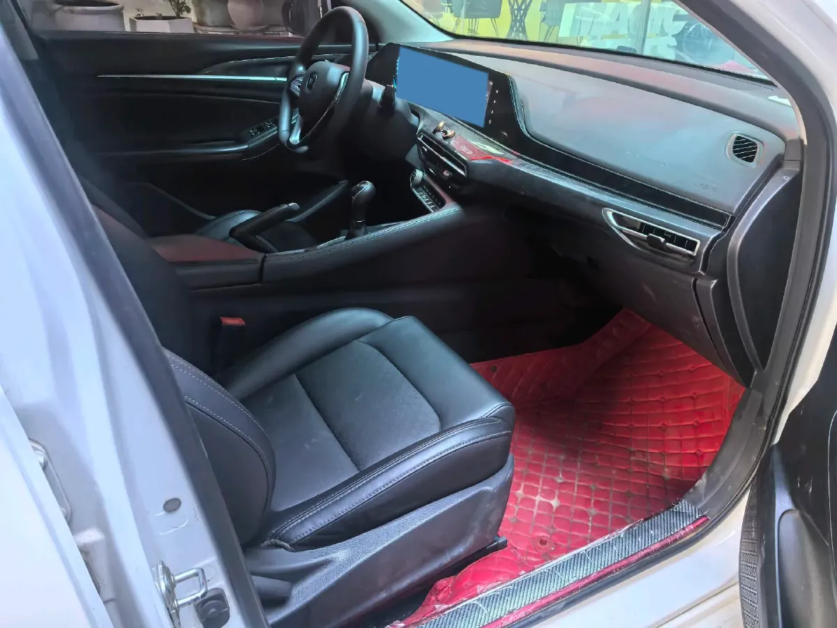 2020 ChangAn Eado 1.6L 128HP L4 5MT,autocango,china used car exporter,china ev exporter,chinese used car exporter,chinese used ev exporter