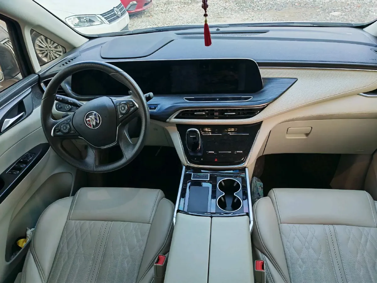 2023 Buick GL8 2.0T 237HP L4 9AT,autocango,china used car exporter,china ev exporter,chinese used car exporter,chinese used ev exporter