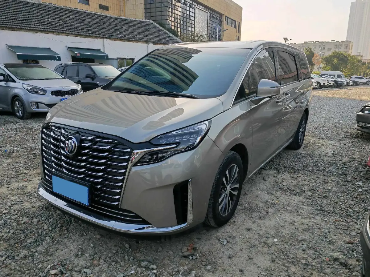 2023 Buick GL8 2.0T 237HP L4 9AT