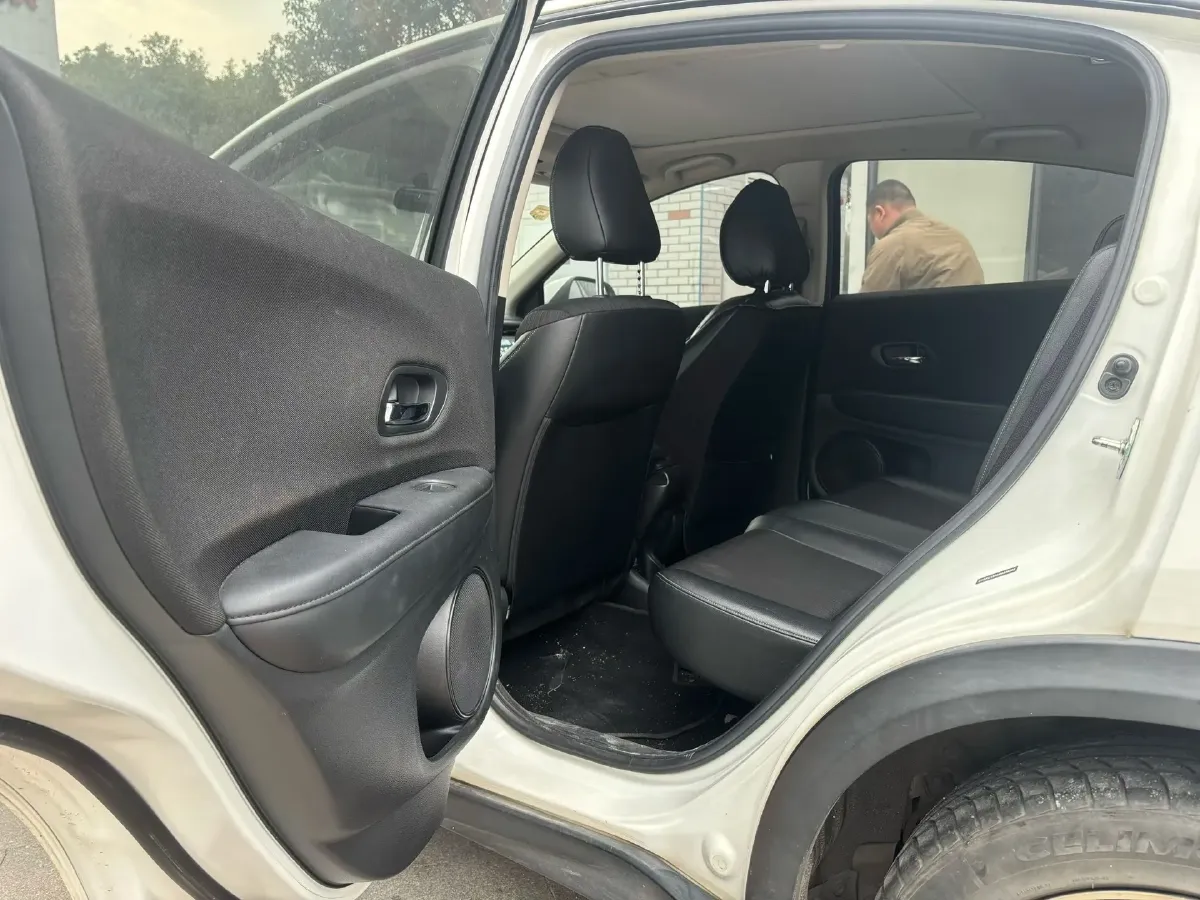 2020 Honda Vezel 1.5L 131HP L4 CVT,autocango,china used car exporter,china ev exporter,chinese used car exporter,chinese used ev exporter