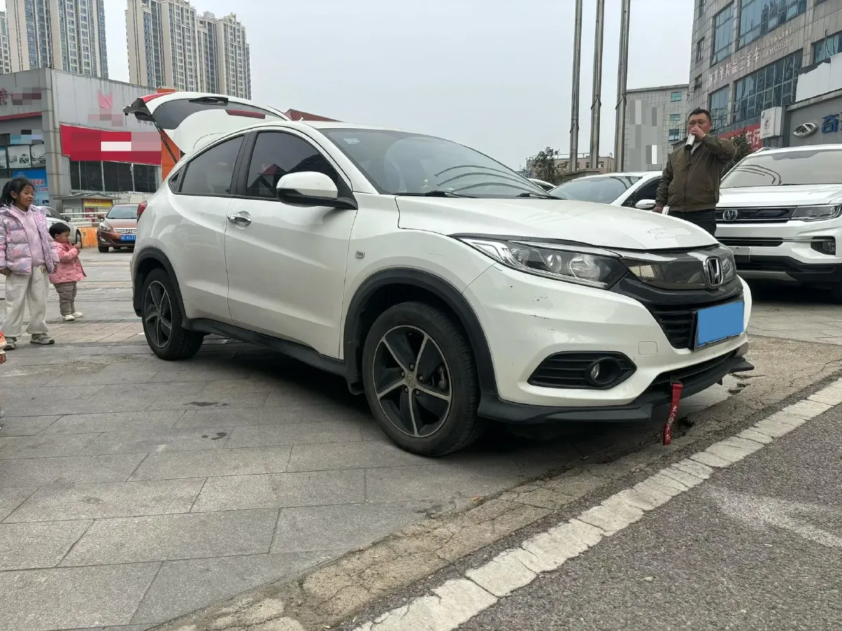 2020 Honda Vezel 1.5L 131HP L4 CVT,autocango,china used car exporter,china ev exporter,chinese used car exporter,chinese used ev exporter
