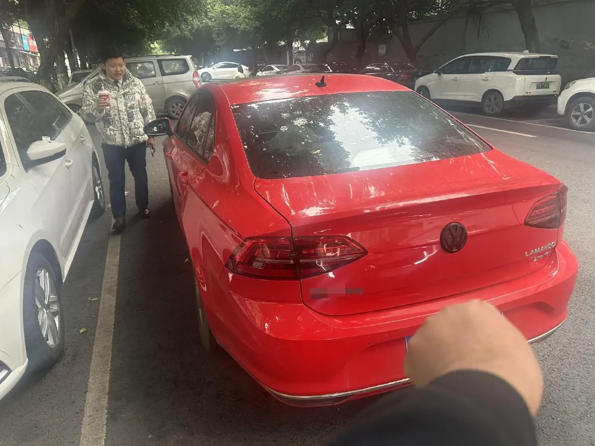 2019 Volkswagen T-Cross 1.4T 150HP L4 7DCT,autocango,china used car exporter,china ev exporter,chinese used car exporter,chinese used ev exporter