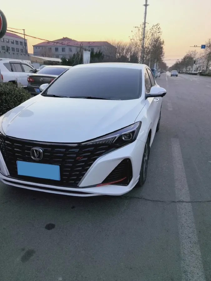 2024 ChangAn Eado 1.4T 160HP L4 7DCT,autocango,china used car exporter,china ev exporter,chinese used car exporter,chinese used ev exporter