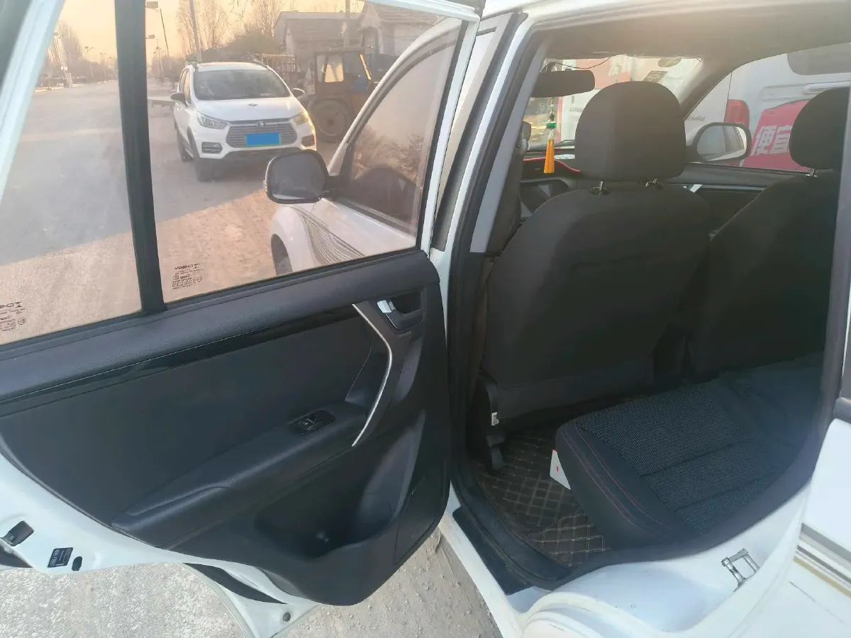 2018 Chery Tiggo 3 1.6L 126HP L4 CVT,autocango,china used car exporter,china ev exporter,chinese used car exporter,chinese used ev exporter