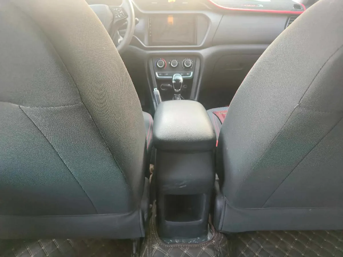 2018 Chery Tiggo 3 1.6L 126HP L4 CVT,autocango,china used car exporter,china ev exporter,chinese used car exporter,chinese used ev exporter