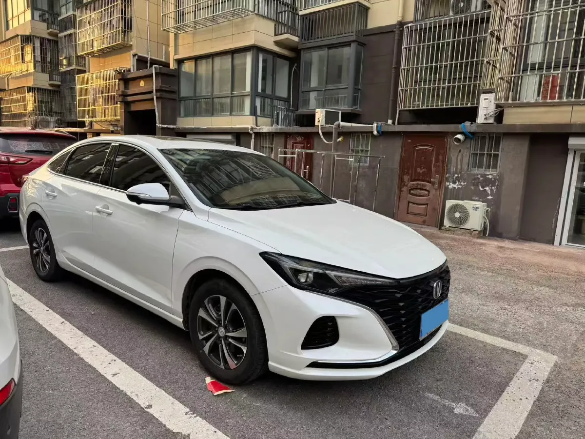 2021 ChangAn Eado 1.4T 160HP L4 7DCT,autocango,china used car exporter,china ev exporter,chinese used car exporter,chinese used ev exporter