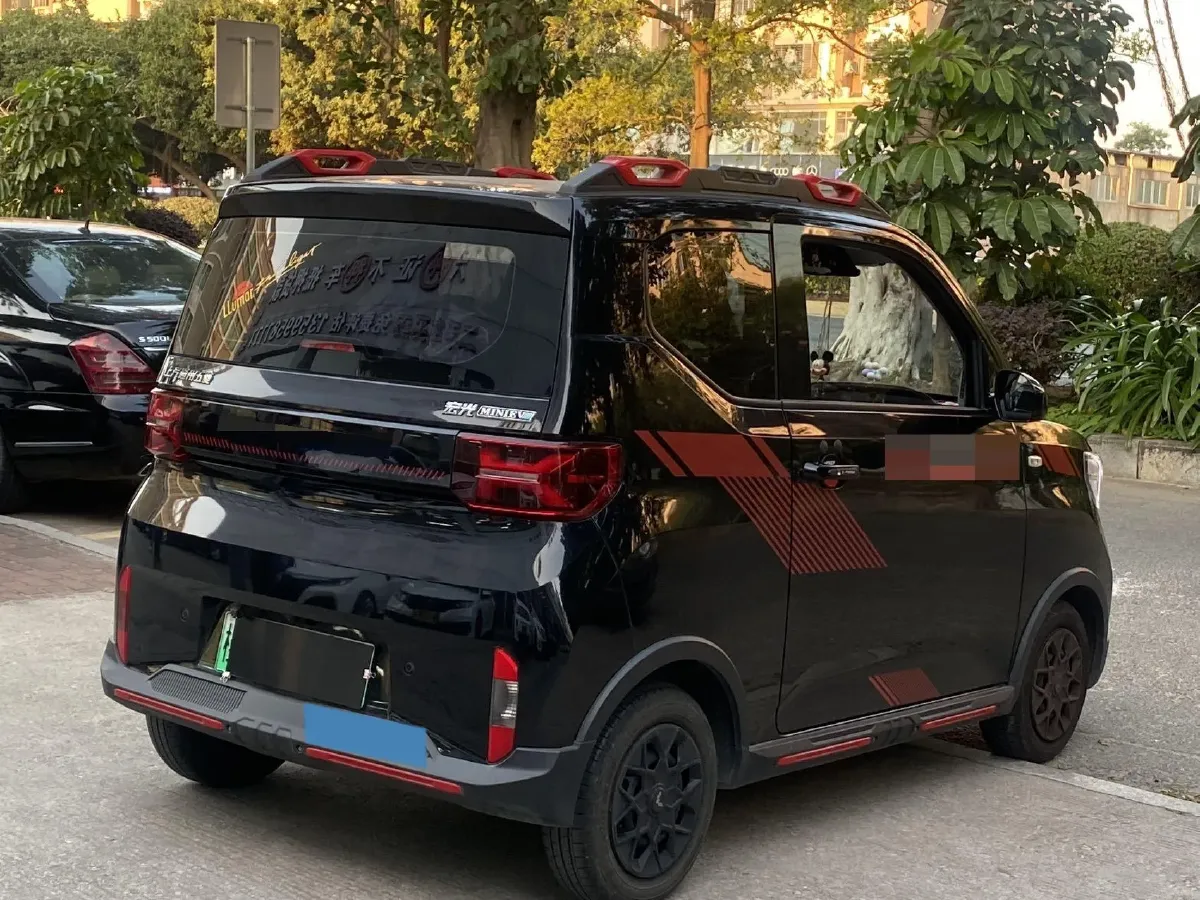 2022 WuLing HongGuang MINI EV BEV 26.5KWH,autocango,china used car exporter,china ev exporter,chinese used car exporter,chinese used ev exporter