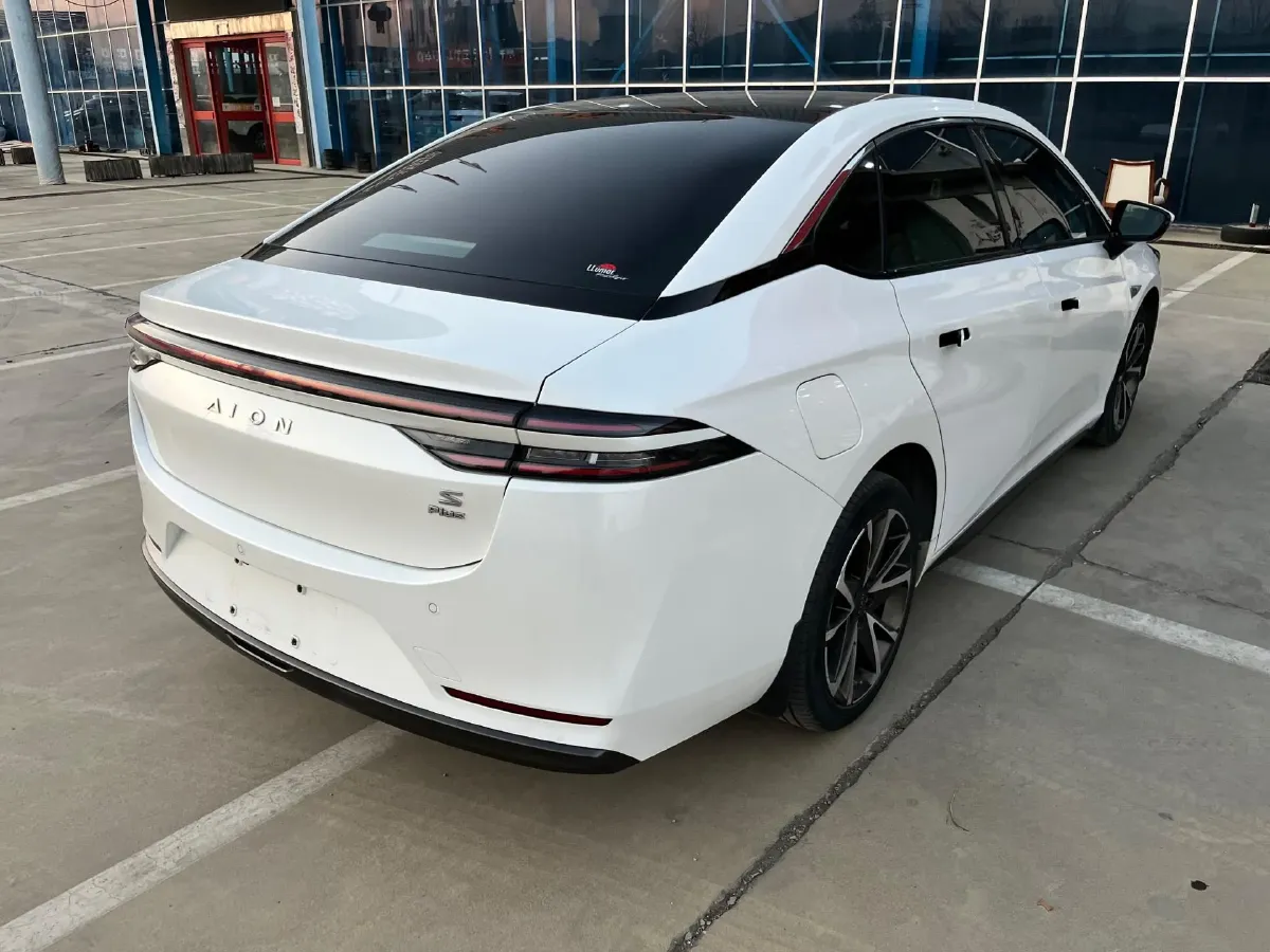 2022 ChangAn Oshan Z6 1.5T 170HP L4 6TCT PHEV 28.4KWH,autocango,china used car exporter,china ev exporter,chinese used car exporter,chinese used ev exporter