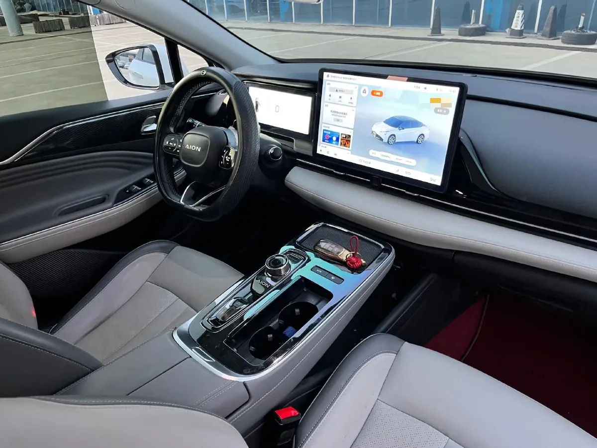 2022 ChangAn Oshan Z6 1.5T 170HP L4 6TCT PHEV 28.4KWH,autocango,china used car exporter,china ev exporter,chinese used car exporter,chinese used ev exporter