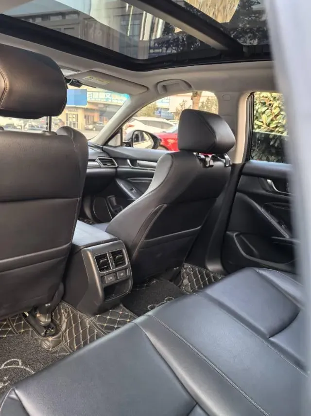 2022 Honda Accord 2.0L 146HP L4 E-CVT Hybrid,autocango,china used car exporter,china ev exporter,chinese used car exporter,chinese used ev exporter