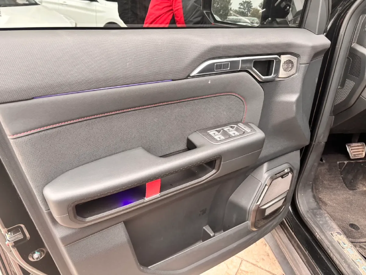 2023 Jetour Traveller 2.0T 254HP L4 7DCT,autocango,china used car exporter,china ev exporter,chinese used car exporter,chinese used ev exporter