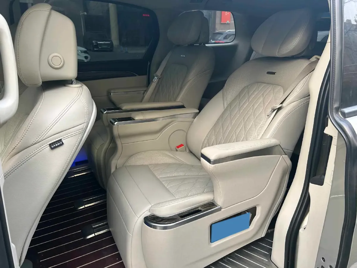 2018 Buick GL8 2.0T 260HP L4 6AT,autocango,china used car exporter,china ev exporter,chinese used car exporter,chinese used ev exporter