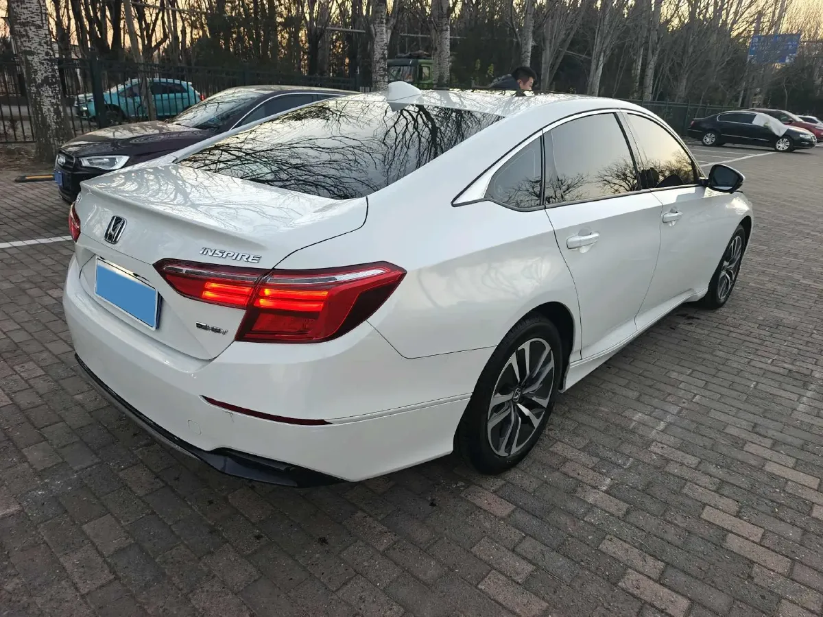 2022 Honda Inspire 2.0L 146HP L4 E-CVT Hybrid,autocango,china used car exporter,china ev exporter,chinese used car exporter,chinese used ev exporter