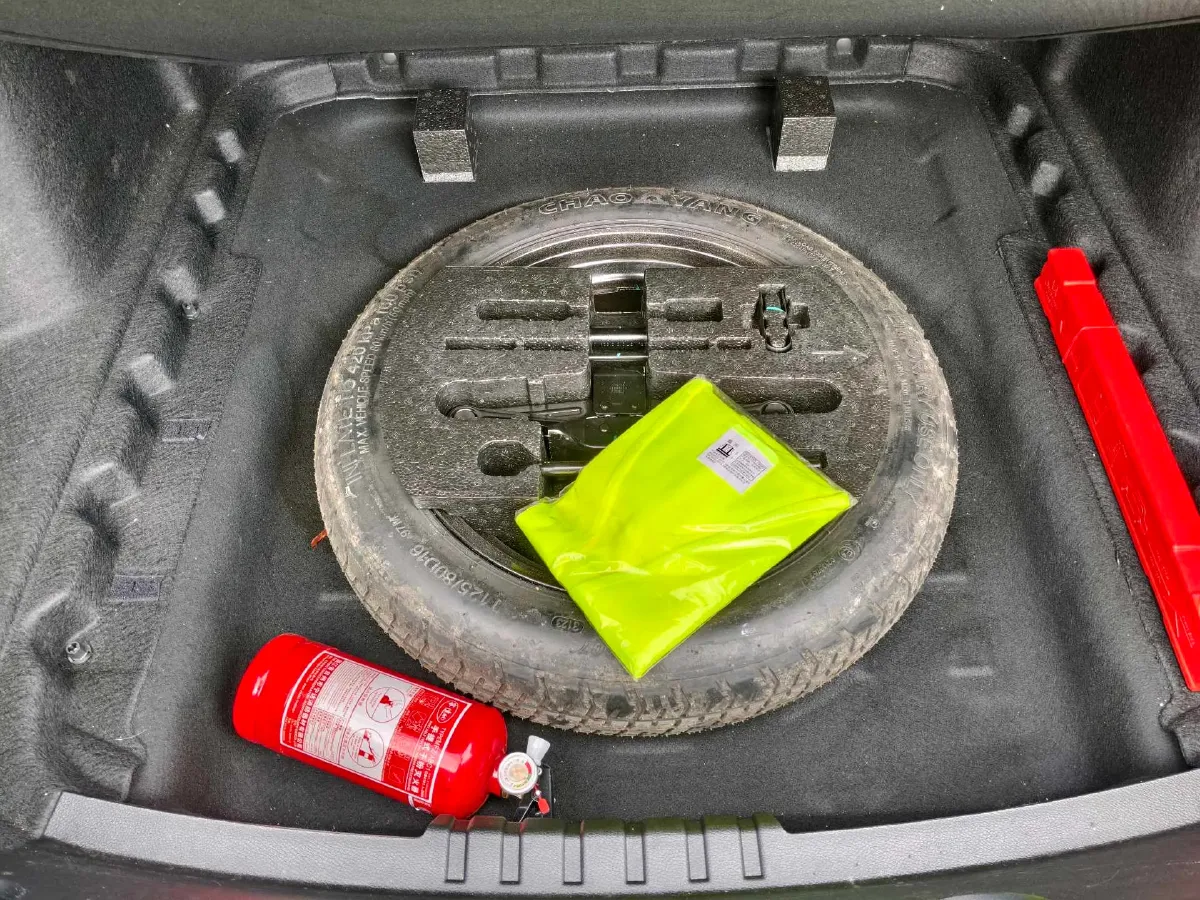 2023 Geely Preface 2.0T 190HP L4 7DCT,autocango,china used car exporter,china ev exporter,chinese used car exporter,chinese used ev exporter