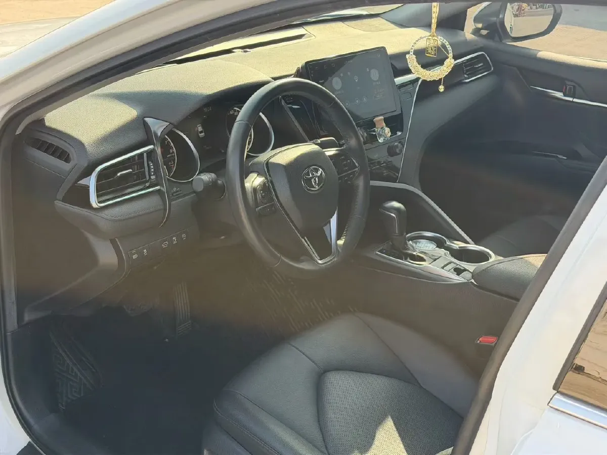 2021 Toyota Camry 2.0L 178HP L4 CVT,autocango,china used car exporter,china ev exporter,chinese used car exporter,chinese used ev exporter