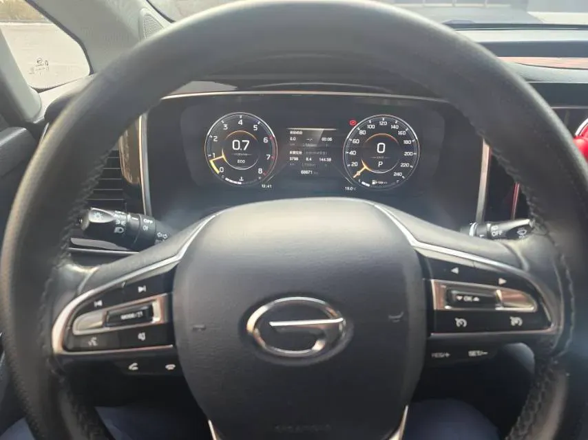 2021 GAC Trumpchi M8 2.0T 252HP L4 8AT,autocango,china used car exporter,china ev exporter,chinese used car exporter,chinese used ev exporter