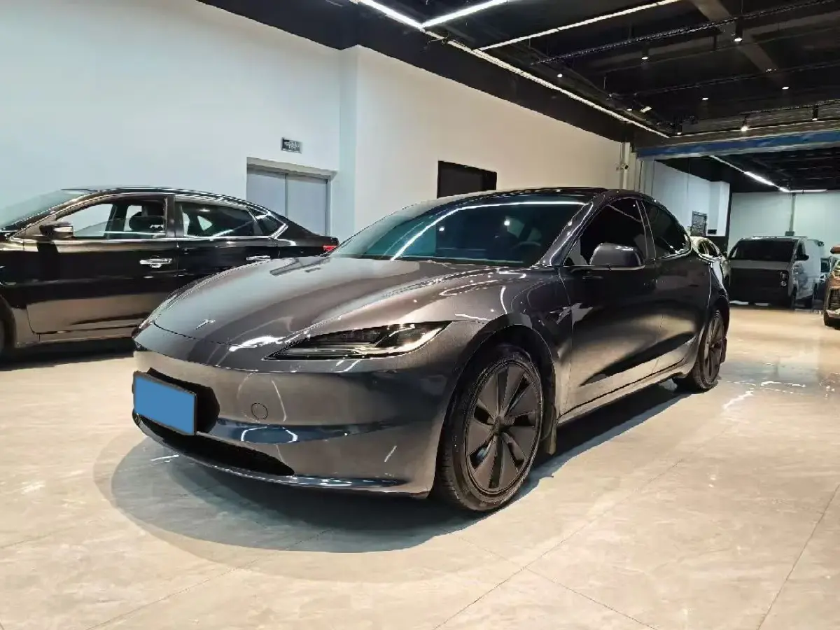 2023 HYPTEC GT BEV 80KWH