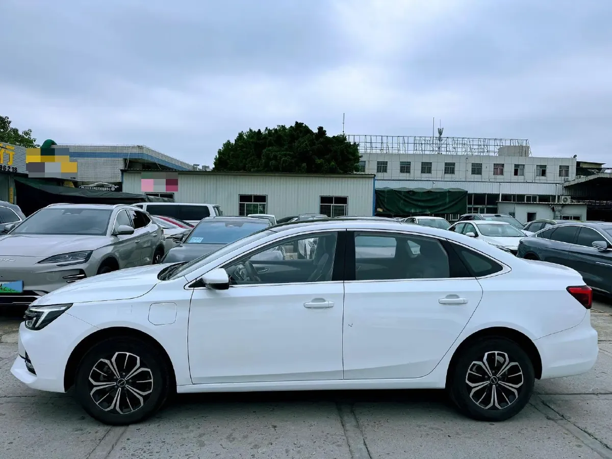 2024 Toyota Frontlander 2.0L 152HP L4 E-CVT Hybrid,autocango,china used car exporter,china ev exporter,chinese used car exporter,chinese used ev exporter