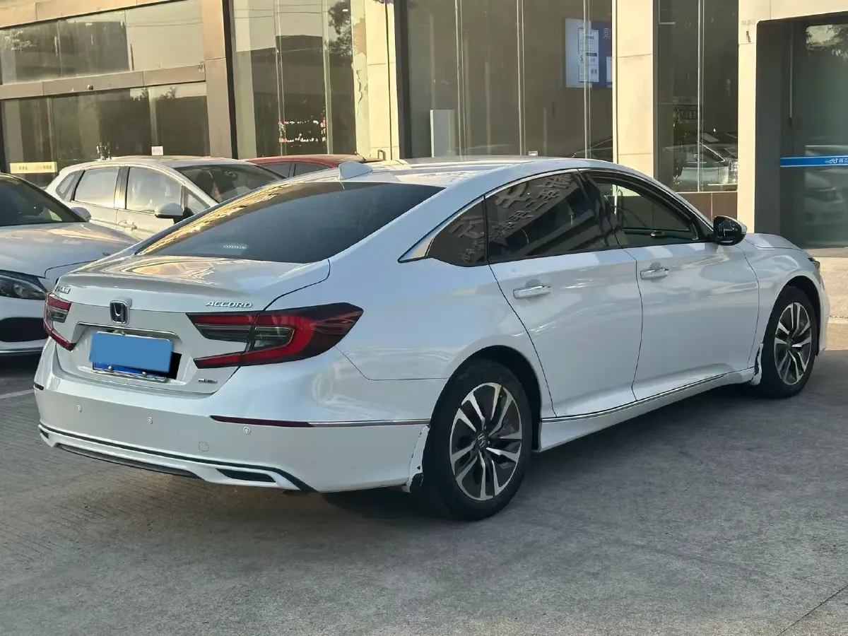 2022 Honda Accord 2.0L 146HP L4 E-CVT Hybrid,autocango,china used car exporter,china ev exporter,chinese used car exporter,chinese used ev exporter