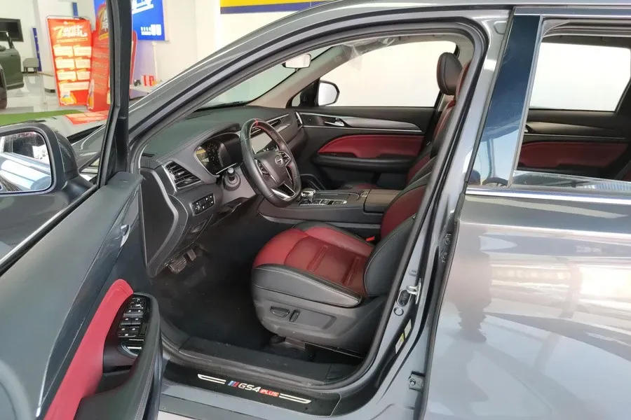 2021 GAC Trumpchi GS4 Plus 1.5T 169HP L4 6AT,autocango,china used car exporter,china ev exporter,chinese used car exporter,chinese used ev exporter