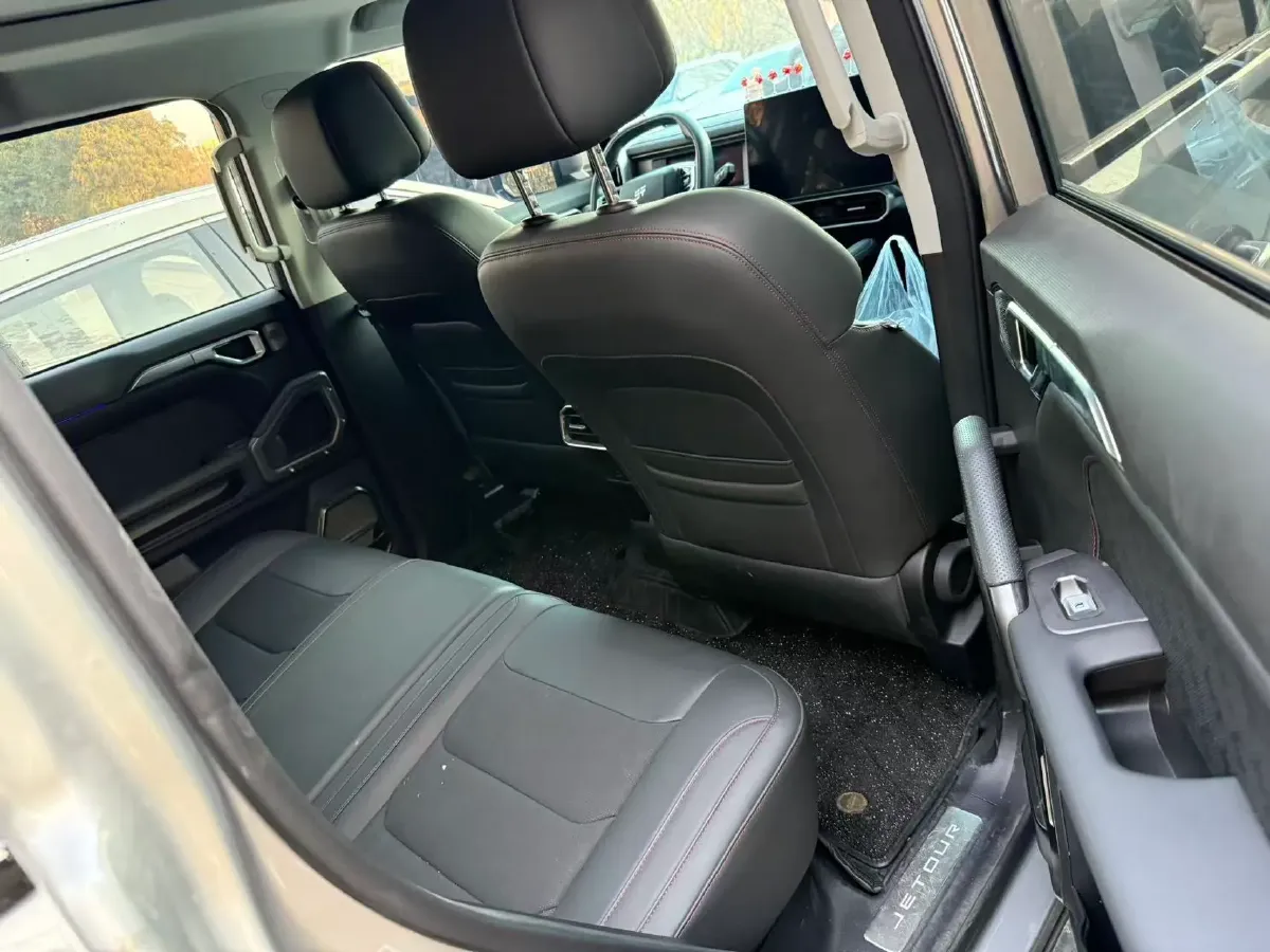 2023 Jetour Traveller 2.0T 254HP L4 7DCT,autocango,china used car exporter,china ev exporter,chinese used car exporter,chinese used ev exporter