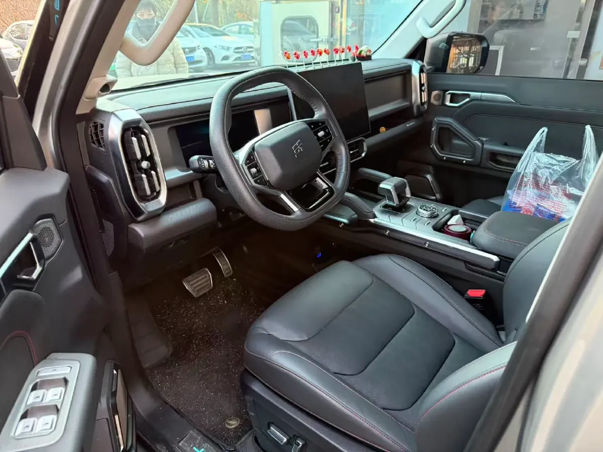 2023 Jetour Traveller 2.0T 254HP L4 7DCT,autocango,china used car exporter,china ev exporter,chinese used car exporter,chinese used ev exporter