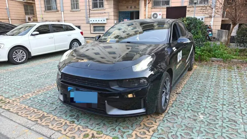 2021 LYNK&CO 03 1.5T 180HP L3 7DCT