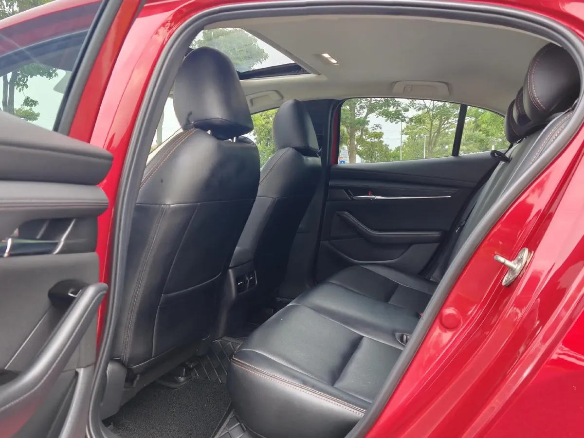 2020 Mazda 3 Axela 2.0L 158HP L4 6AT,autocango,china used car exporter,china ev exporter,chinese used car exporter,chinese used ev exporter