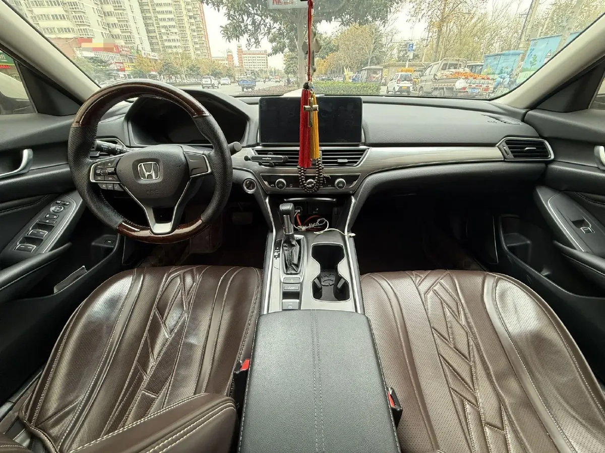 2022 Honda Accord 1.5T 194HP L4 CVT,autocango,china used car exporter,china ev exporter,chinese used car exporter,chinese used ev exporter