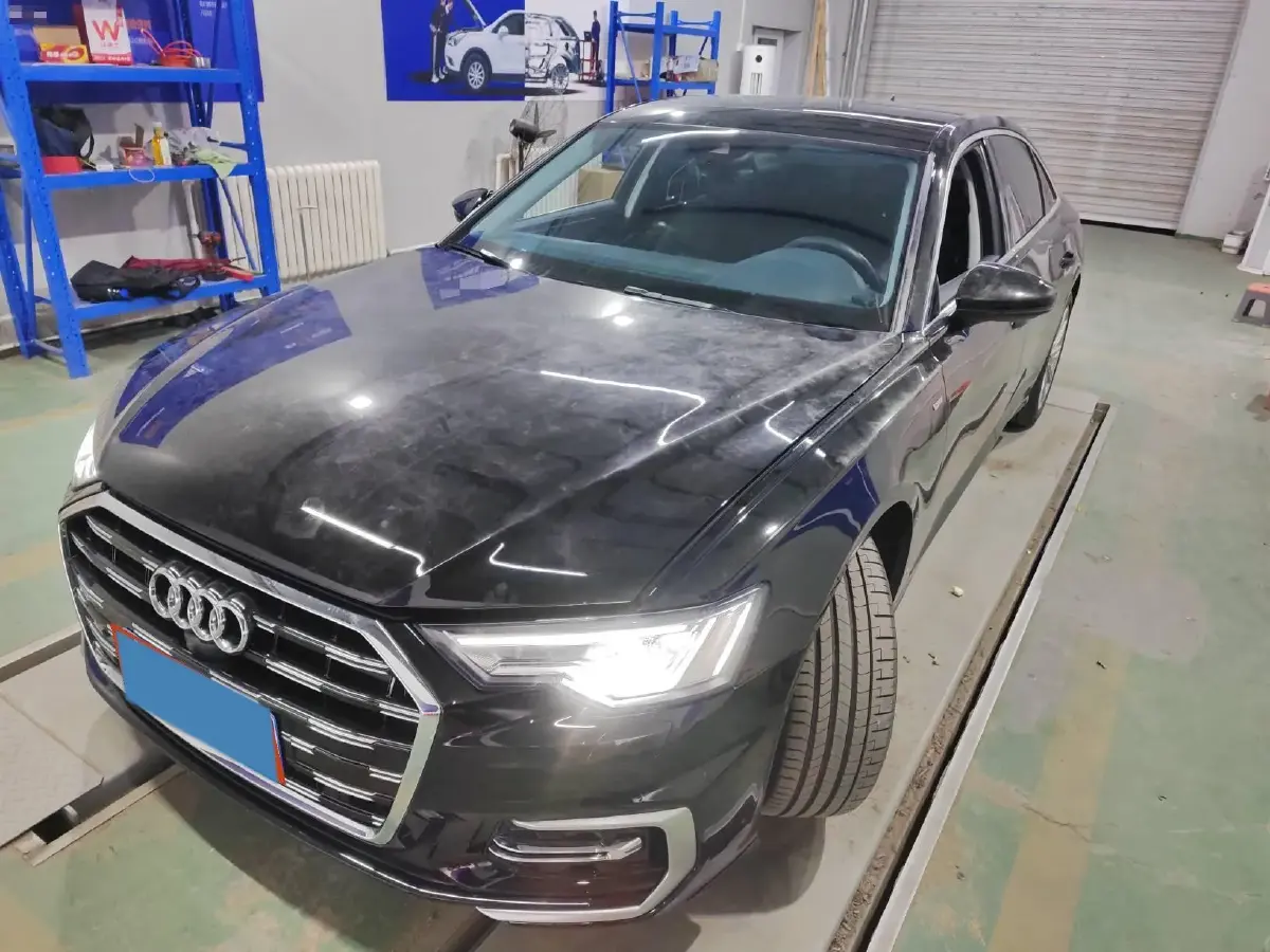 2024 Audi A6L 2.0T 245HP L4 7DCT