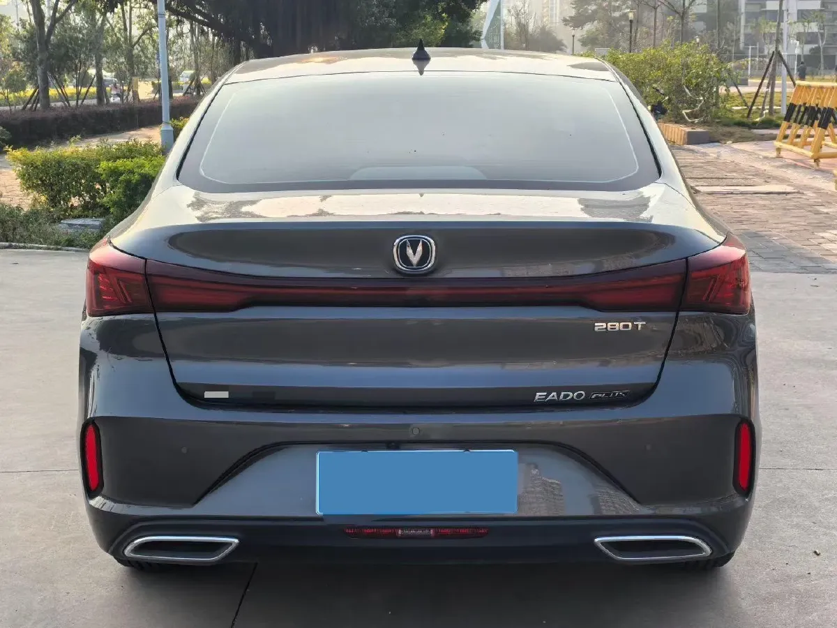 2022 ChangAn Eado 1.4T 160HP L4 7DCT,autocango,china used car exporter,china ev exporter,chinese used car exporter,chinese used ev exporter