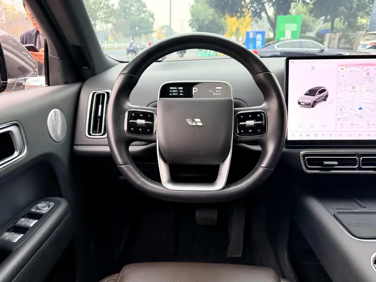 2023 Li L8 Range Extended 154HP REEV 40.9KWH,autocango,china used car exporter,china ev exporter,chinese used car exporter,chinese used ev exporter