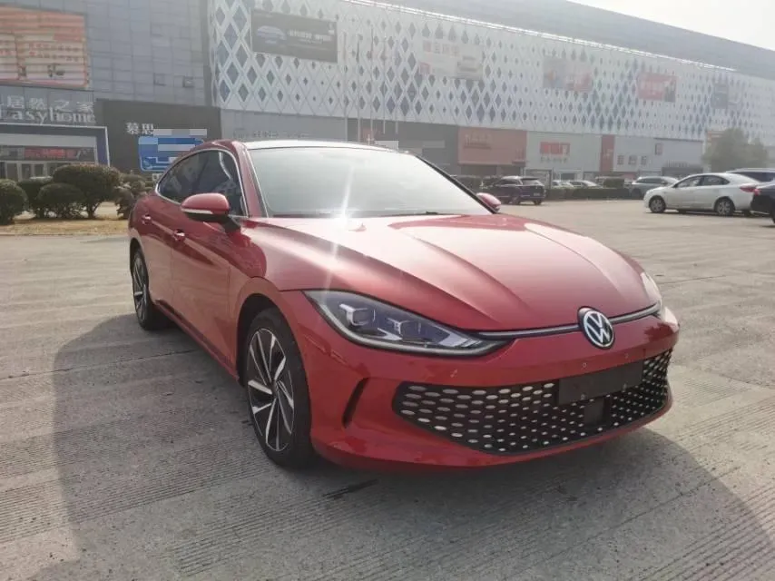 2022 Skoda Superb 2.0T 186HP L4 7DCT,autocango,china used car exporter,china ev exporter,chinese used car exporter,chinese used ev exporter