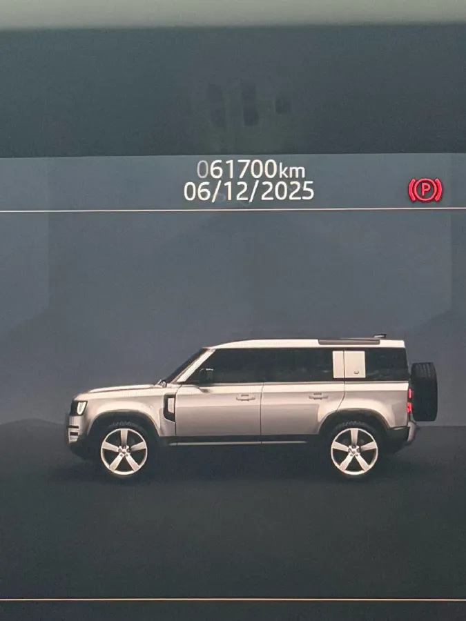 2020 Land Rover Defender 3.0T 400HP L6 8AT,autocango,china used car exporter,china ev exporter,chinese used car exporter,chinese used ev exporter