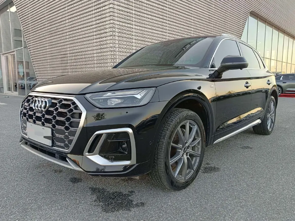 2022 Audi Q5L 2.0T 252HP L4 7DCT