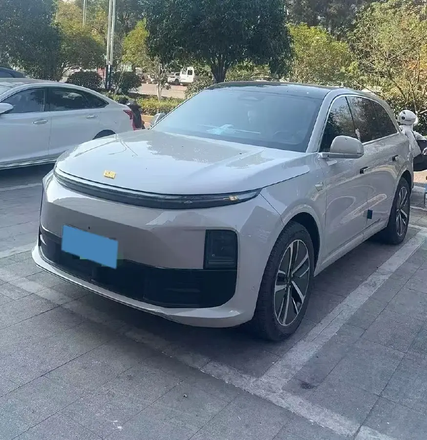 2025 Li L6 Range Extended 154HP L4 REEV