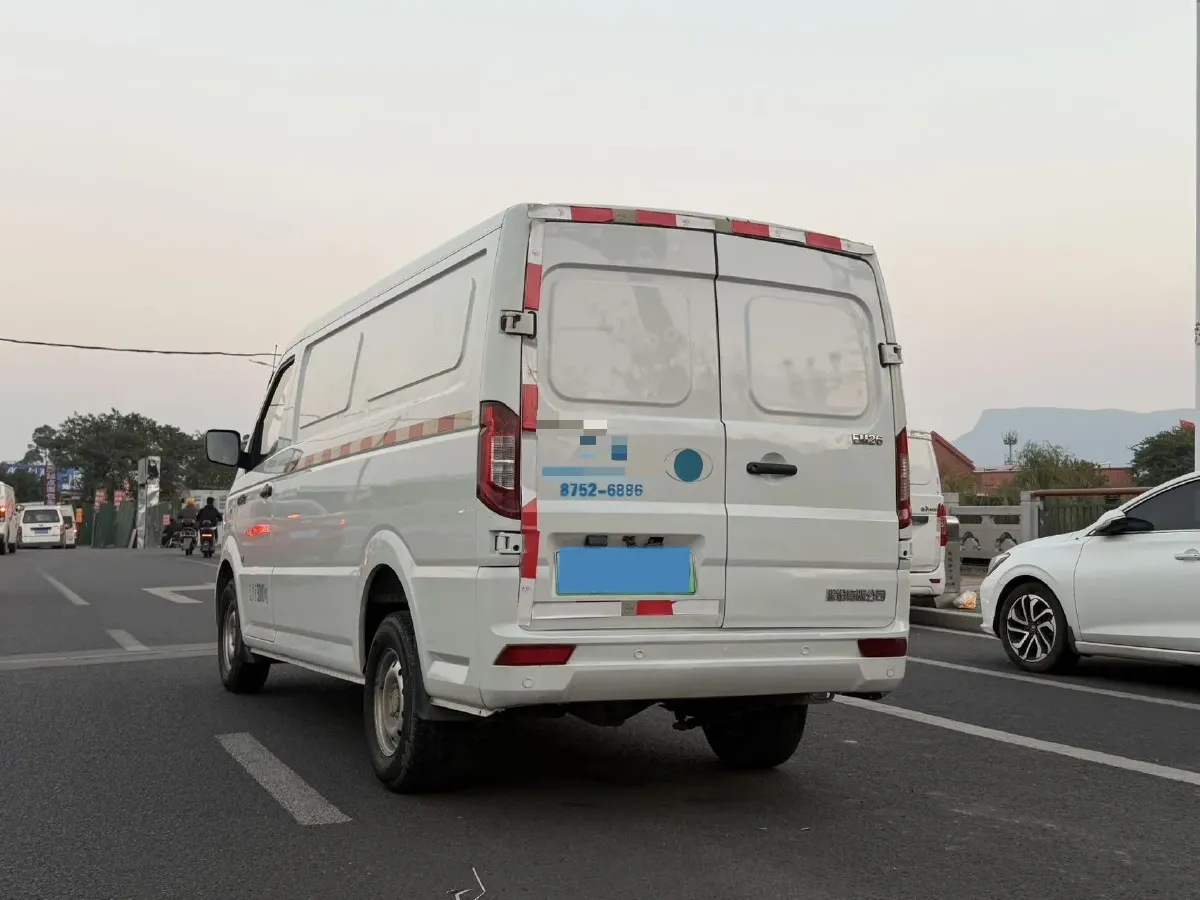 2020 DongFeng Aeolus YiXuan EV BEV 47.7KWH,autocango,china used car exporter,china ev exporter,chinese used car exporter,chinese used ev exporter