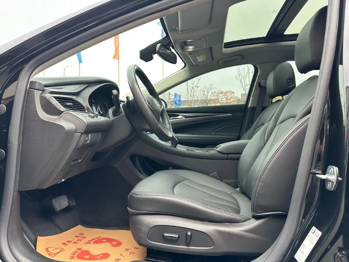 2020 Buick Larcosse 2.0T 237HP L4 9AT,autocango,china used car exporter,china ev exporter,chinese used car exporter,chinese used ev exporter