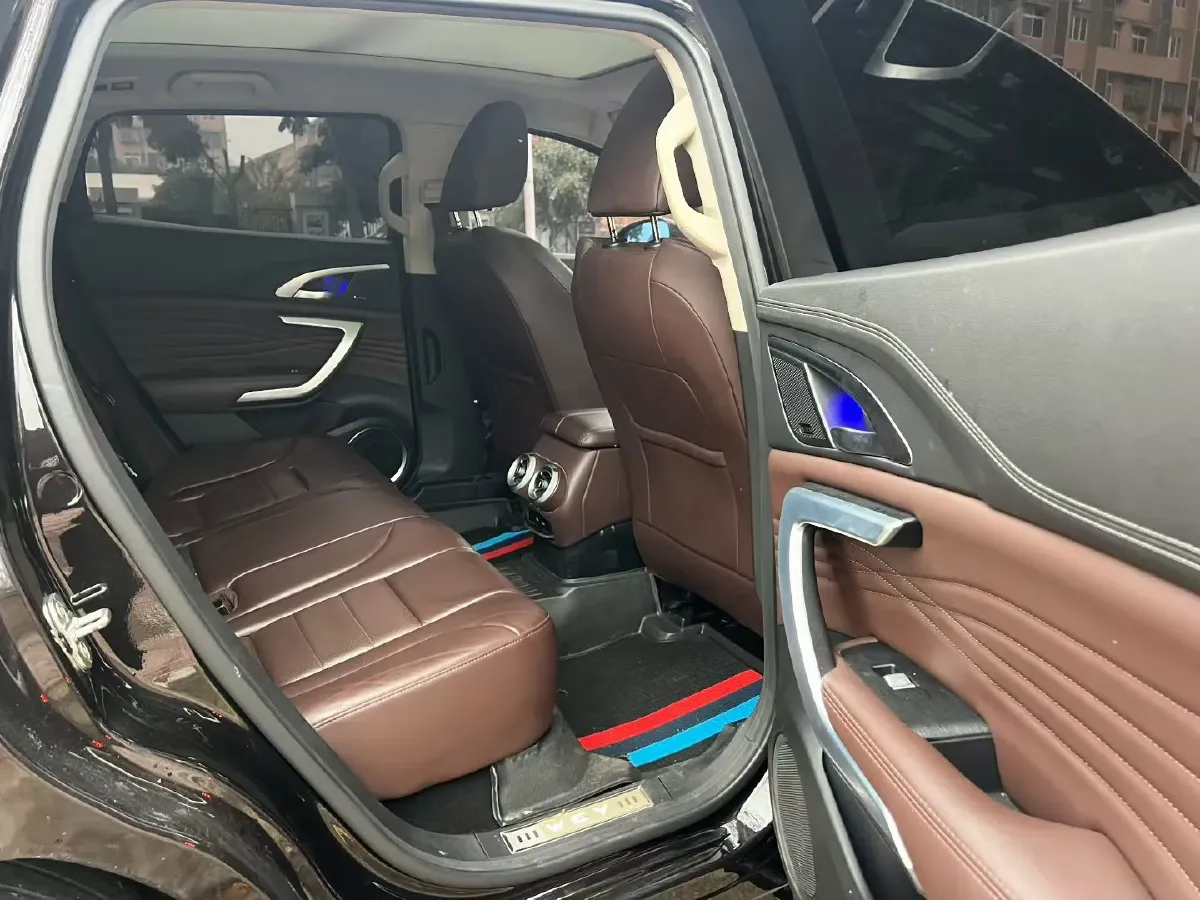 2019 WEY VV7 2.0T 227HP L4 7DCT,autocango,china used car exporter,china ev exporter,chinese used car exporter,chinese used ev exporter